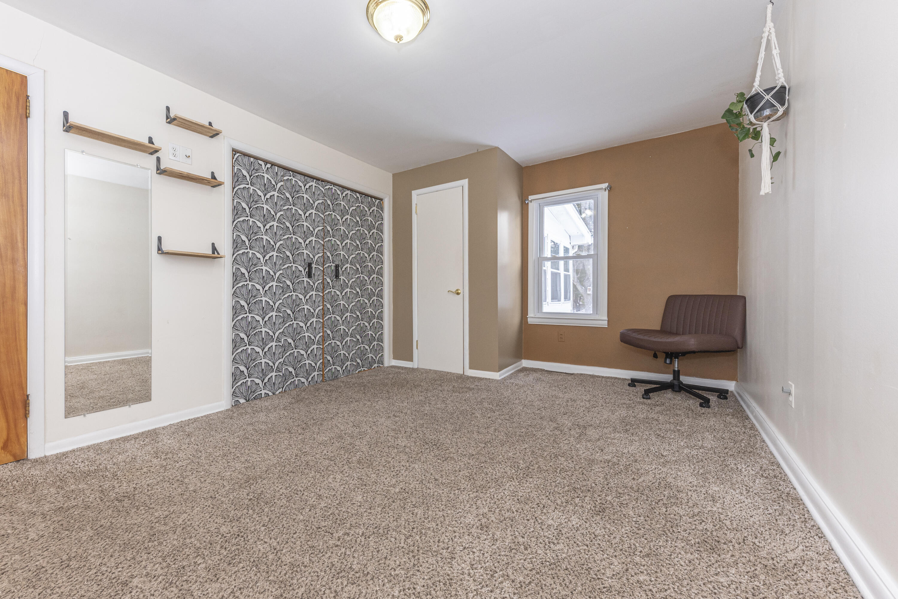 6860 Dexter-Pinckney Road Dexter, MI 48130 - Photo 29 of 48 046_37