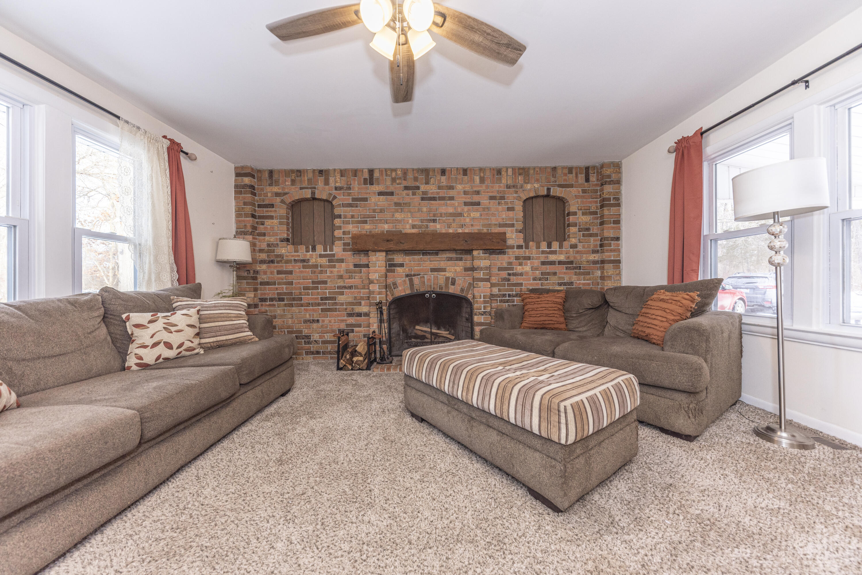 6860 Dexter-Pinckney Road Dexter, MI 48130 - Photo 8 of 48 022_27