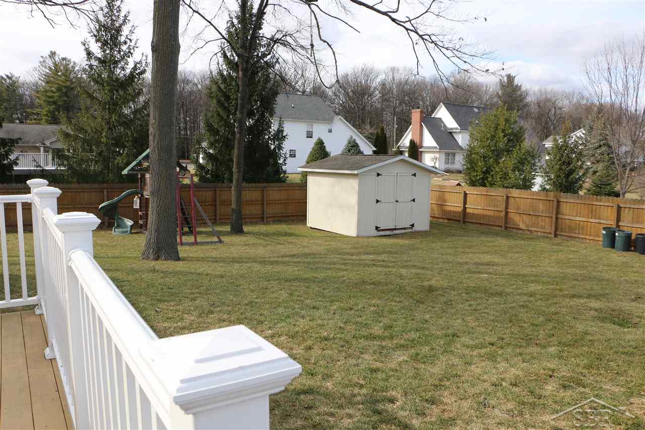 7668 Geddes Road Saginaw, MI 48609 - Photo 29 of 30 31313345-28.JPG