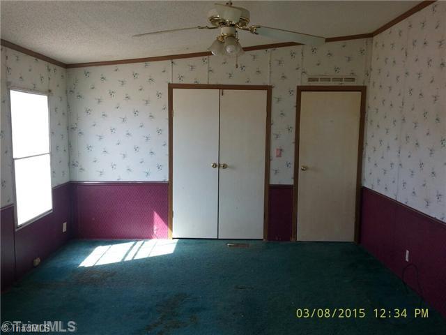 1760 Miller Chapel Road Salisbury, NC 28147 - Photo 7 of 11 1st Bedroom.