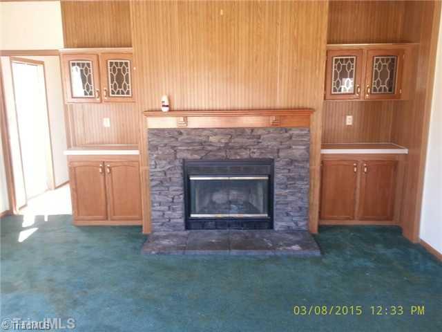 1760 Miller Chapel Road Salisbury, NC 28147 - Photo 10 of 11 Living Room.