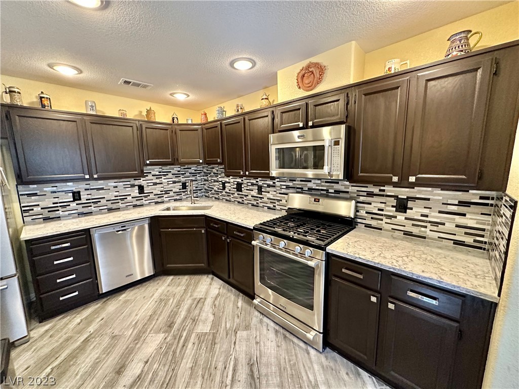 2286 Camel Mesa Drive Laughlin, NV 89029 - Photo 9 of 43