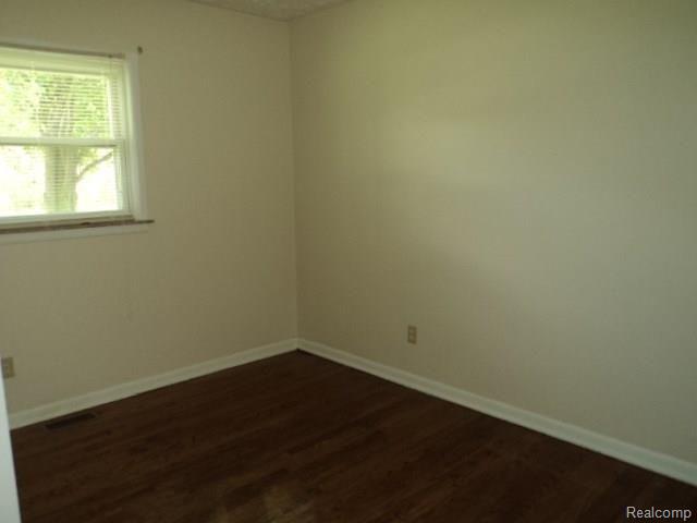 497 Braidwood Road Memphis, MI 48041 - Photo 11 of 22 New Braidwood Pics 013.jpg
