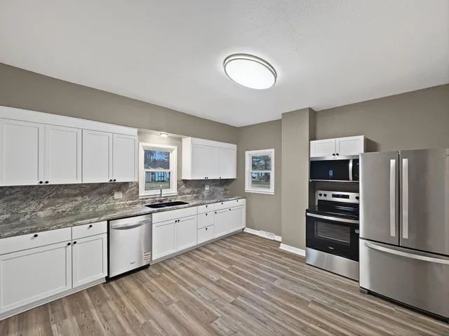 $160,000 | 2819 24th Street, Slayton, MN 56172