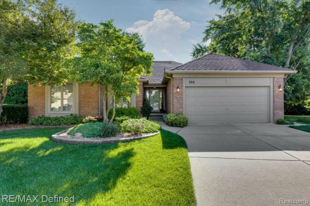 564 Buttercup Court Rochester, MI 48307 - Photo 1 of 1 564 Buttercup Ct Rochester-large-030-564 Buttercup30FULL-1500x1000-72dpi.jpg