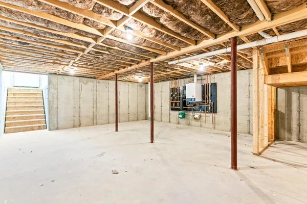 $525,000 | 10 Hogan Circle, Unit 35, Westbrook, ME 04092
