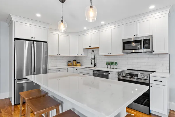 $525,000 | 10 Hogan Circle, Unit 35, Westbrook, ME 04092