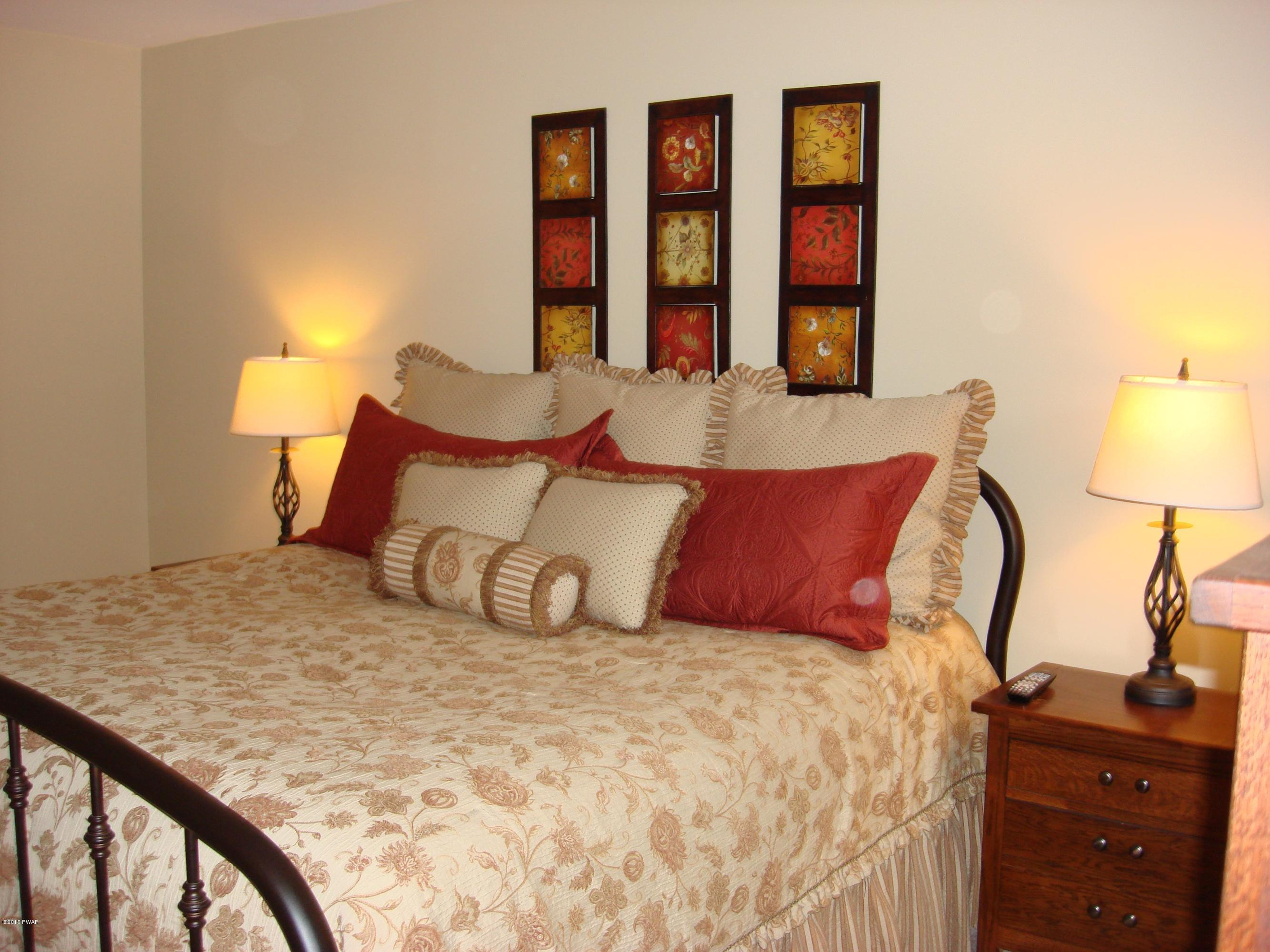 108 Springbrook Court Shohola, PA 18458 - Photo 36 of 97 Gallery Image 36