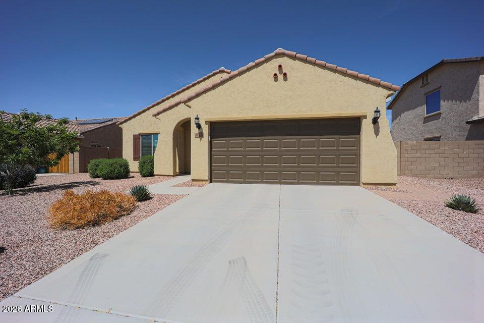 17576 West Bajada Road Surprise, AZ 85387 - Photo 3 of 42 20230302022757467784000000-o