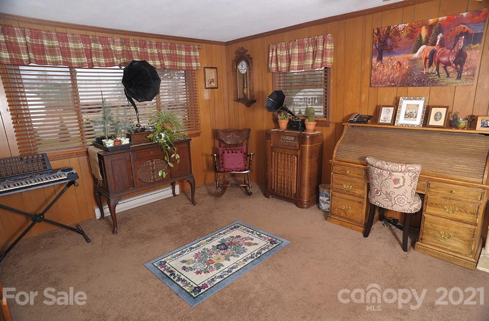 4960 Woodleaf Road Salisbury, NC 28147 - Photo 5 of 20 Gallery Image 5