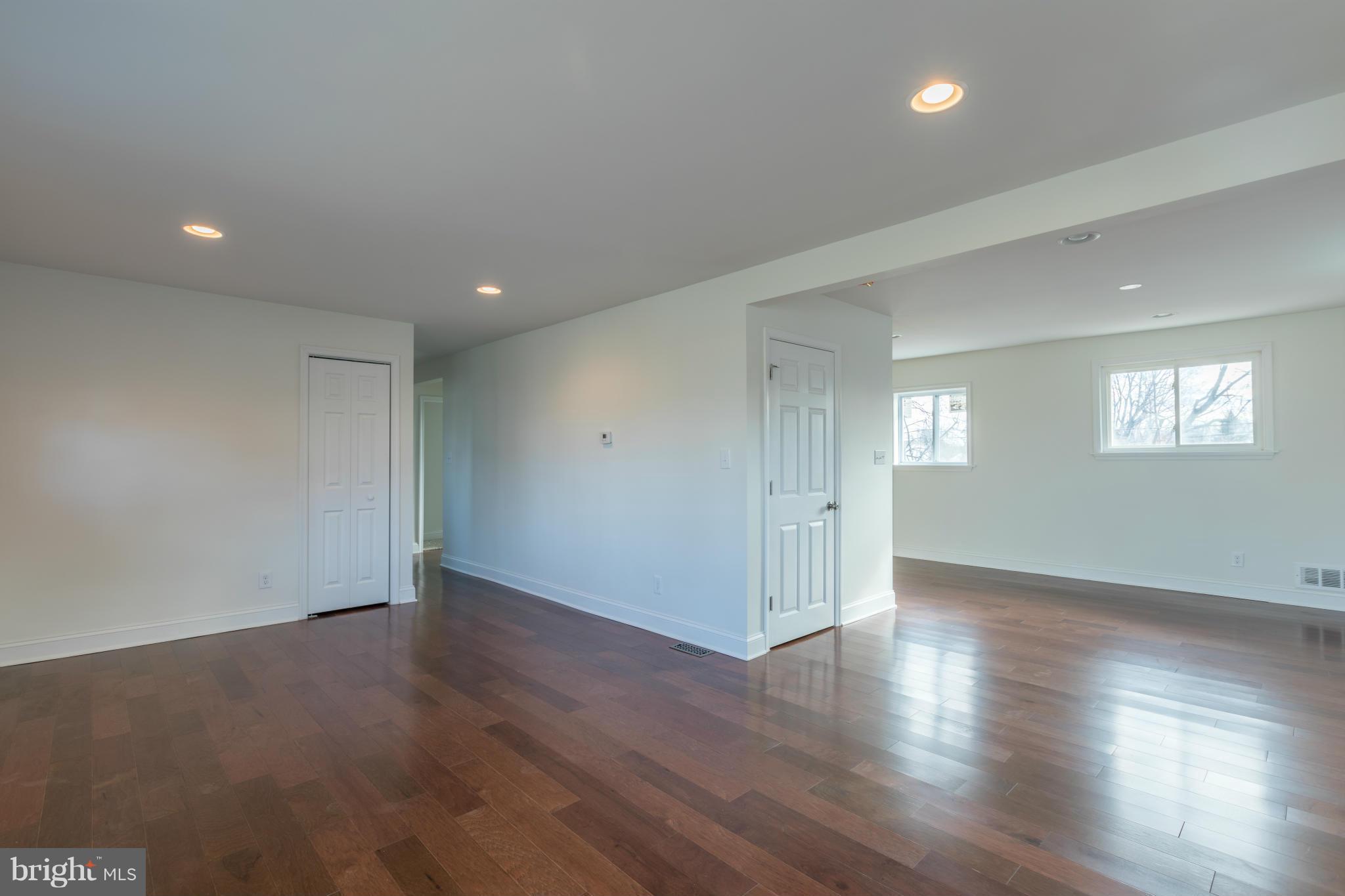 2821 Greenlawn Road Baltimore, MD 21207 - Photo 13 of 28 Exterior (General)