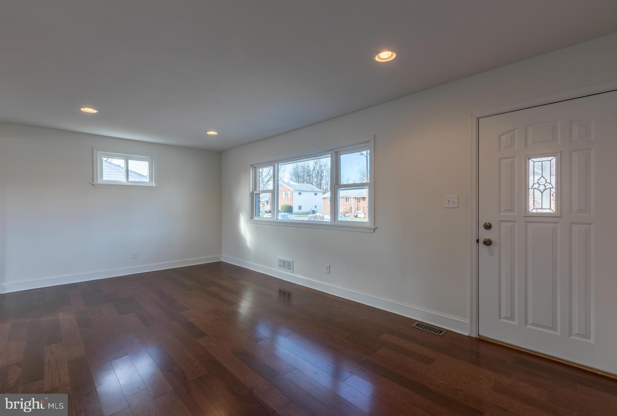 2821 Greenlawn Road Baltimore, MD 21207 - Photo 14 of 28 Living Room-Not Staged