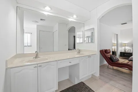 $475,000 | 4162 Winnipeg Way, West Palm Beach, FL 33409