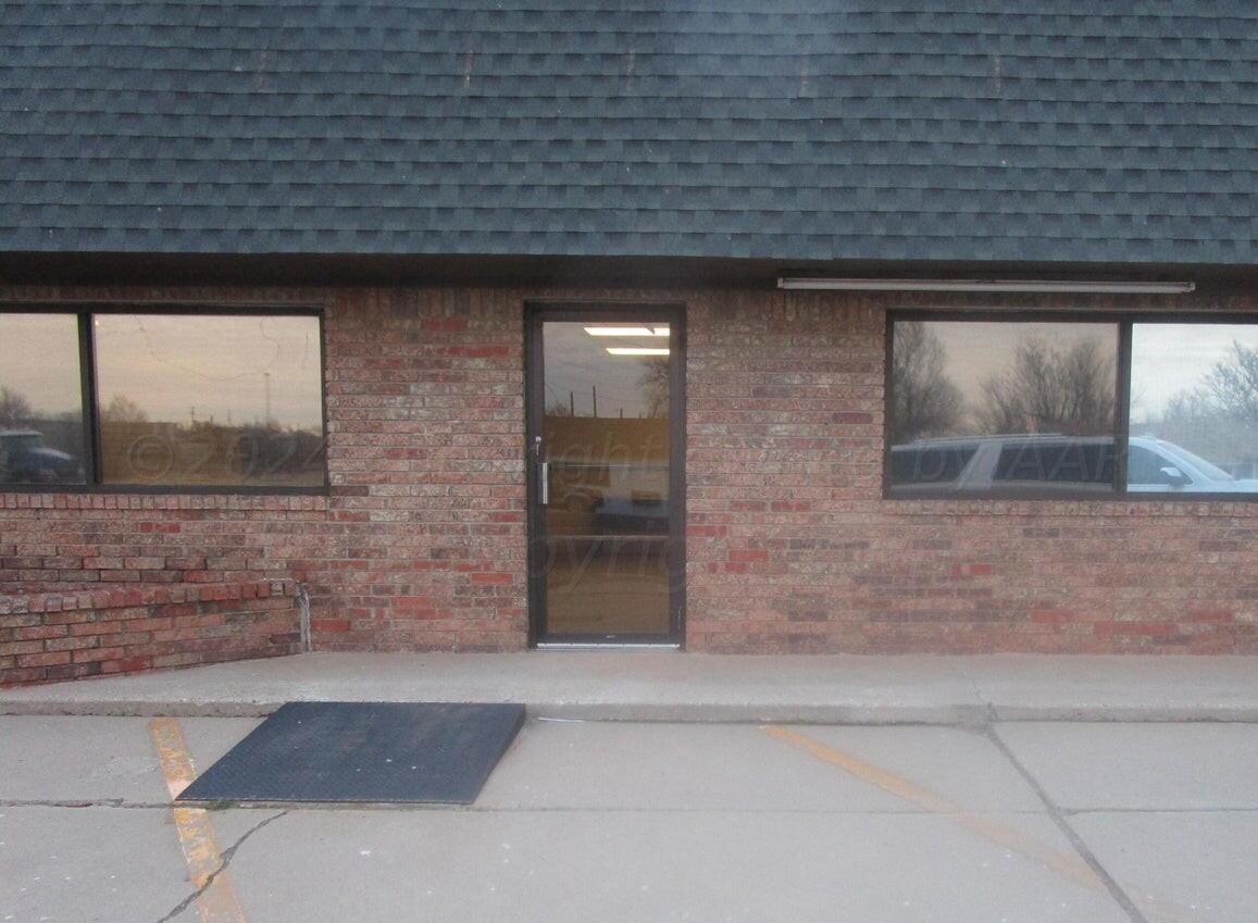 811 South Cedar Street Borger, TX 79007 - Photo 1 of 11 Building Front