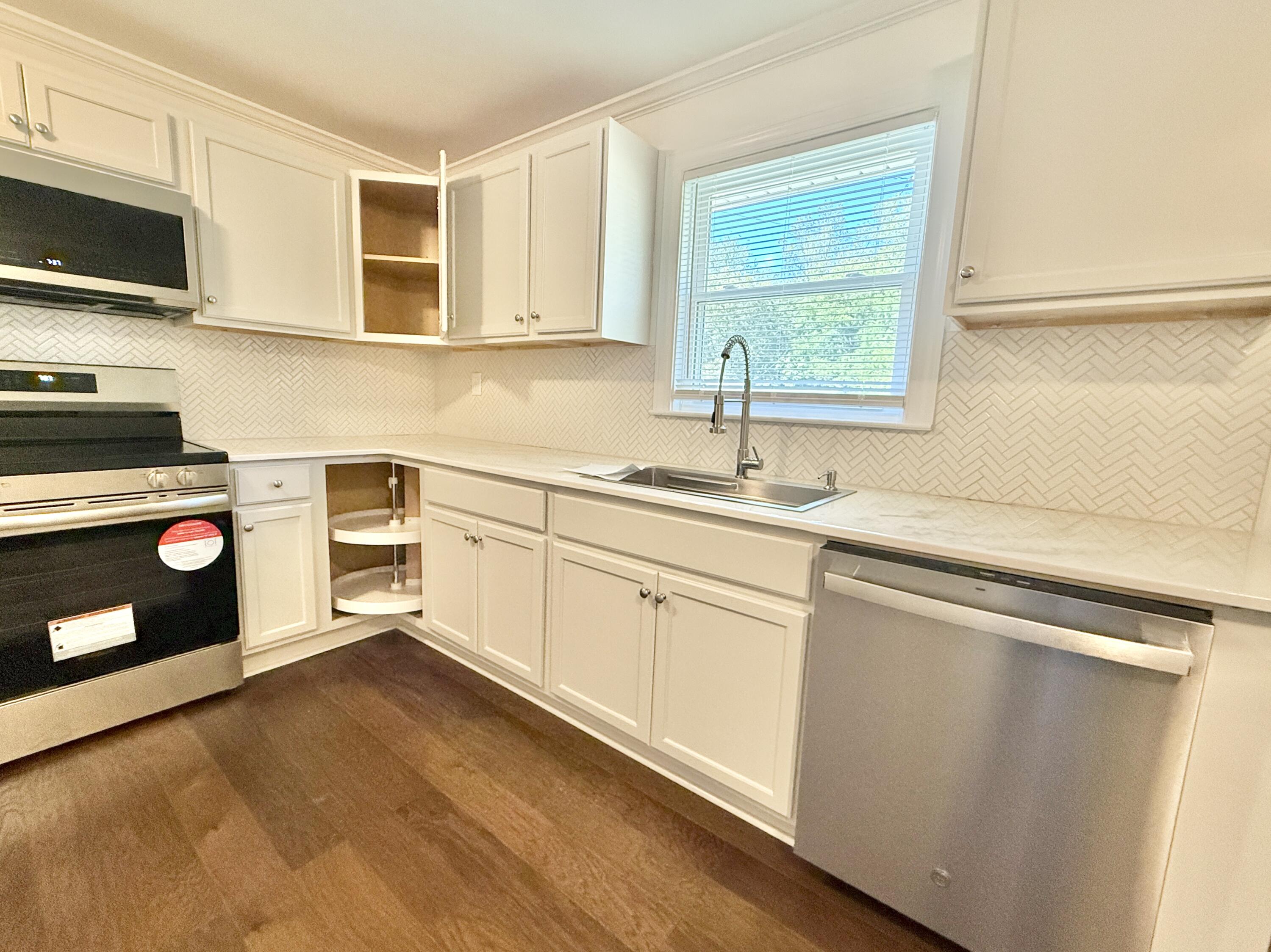 320 Franklin Hts Road Bassett, VA 24055 - Photo 12 of 28 IMG_0325