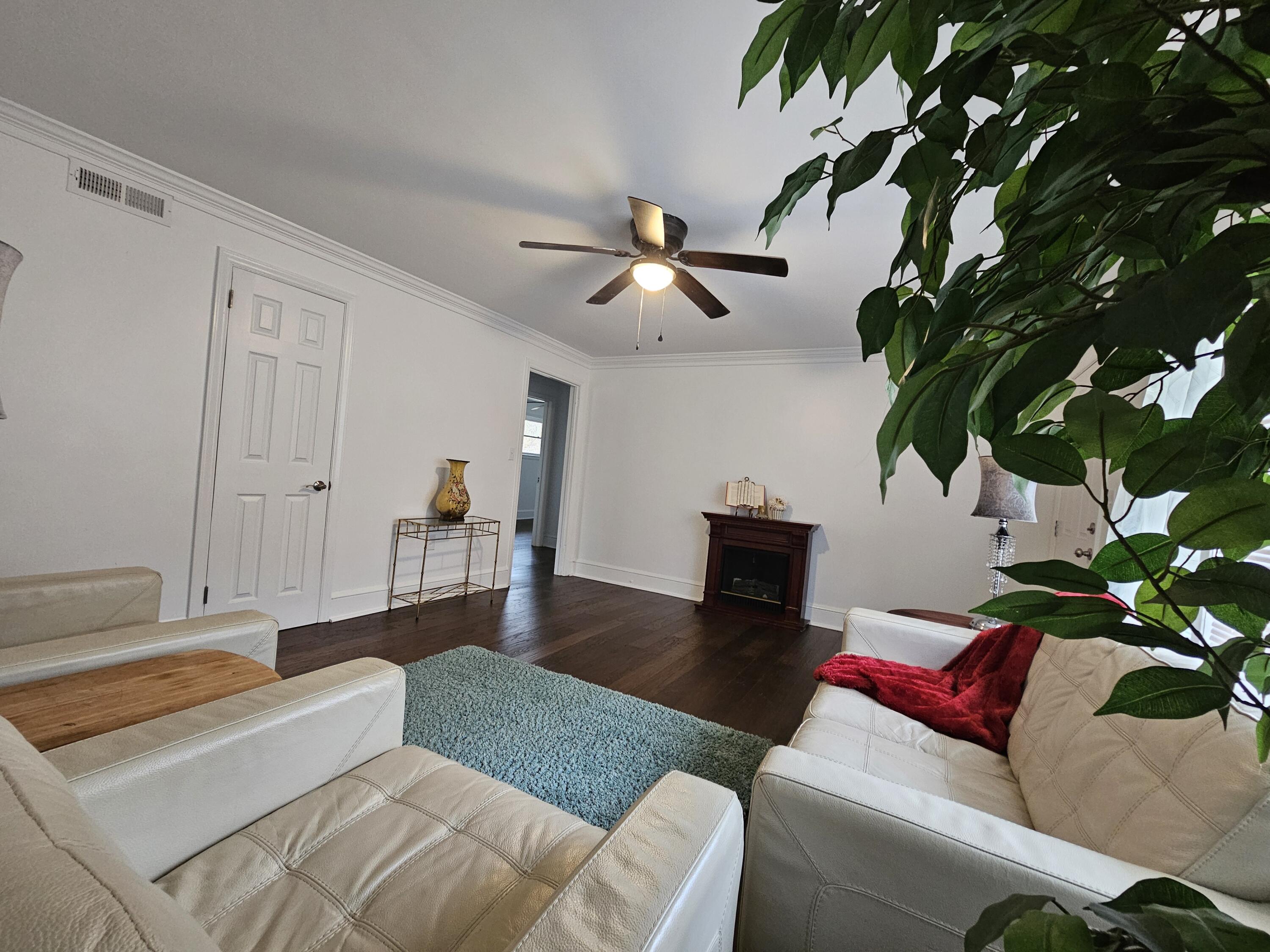 320 Franklin Hts Road Bassett, VA 24055 - Photo 5 of 28 1000037203