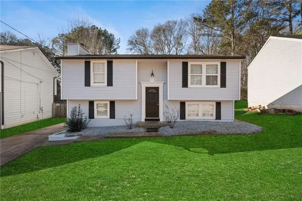 $265,000 | 5268 Kinsdale Lane, Stone Mountain, GA 30088