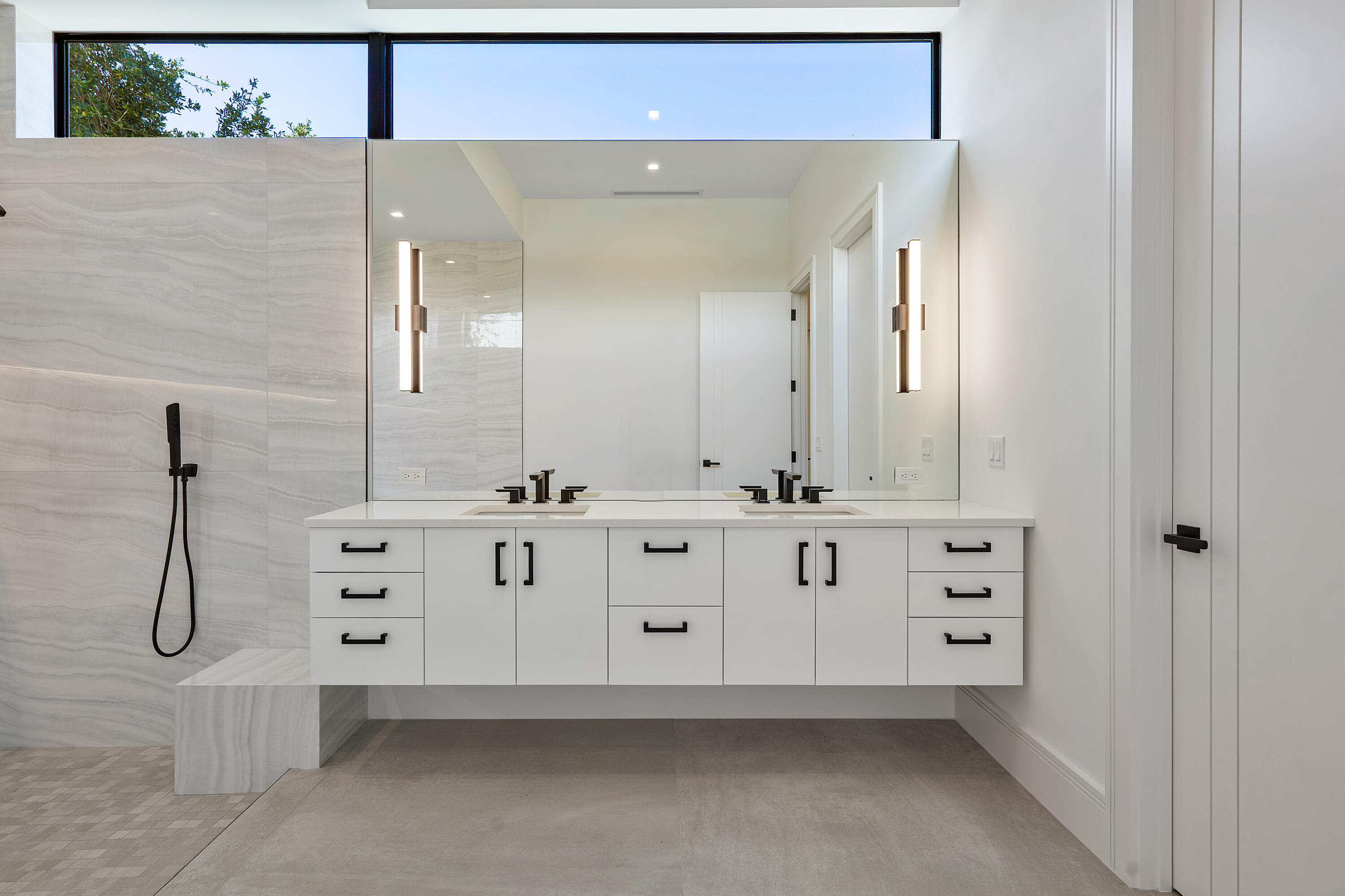 10 Coconut Road Delray Beach, FL 33444 - Photo 16 of 41 Primary bath