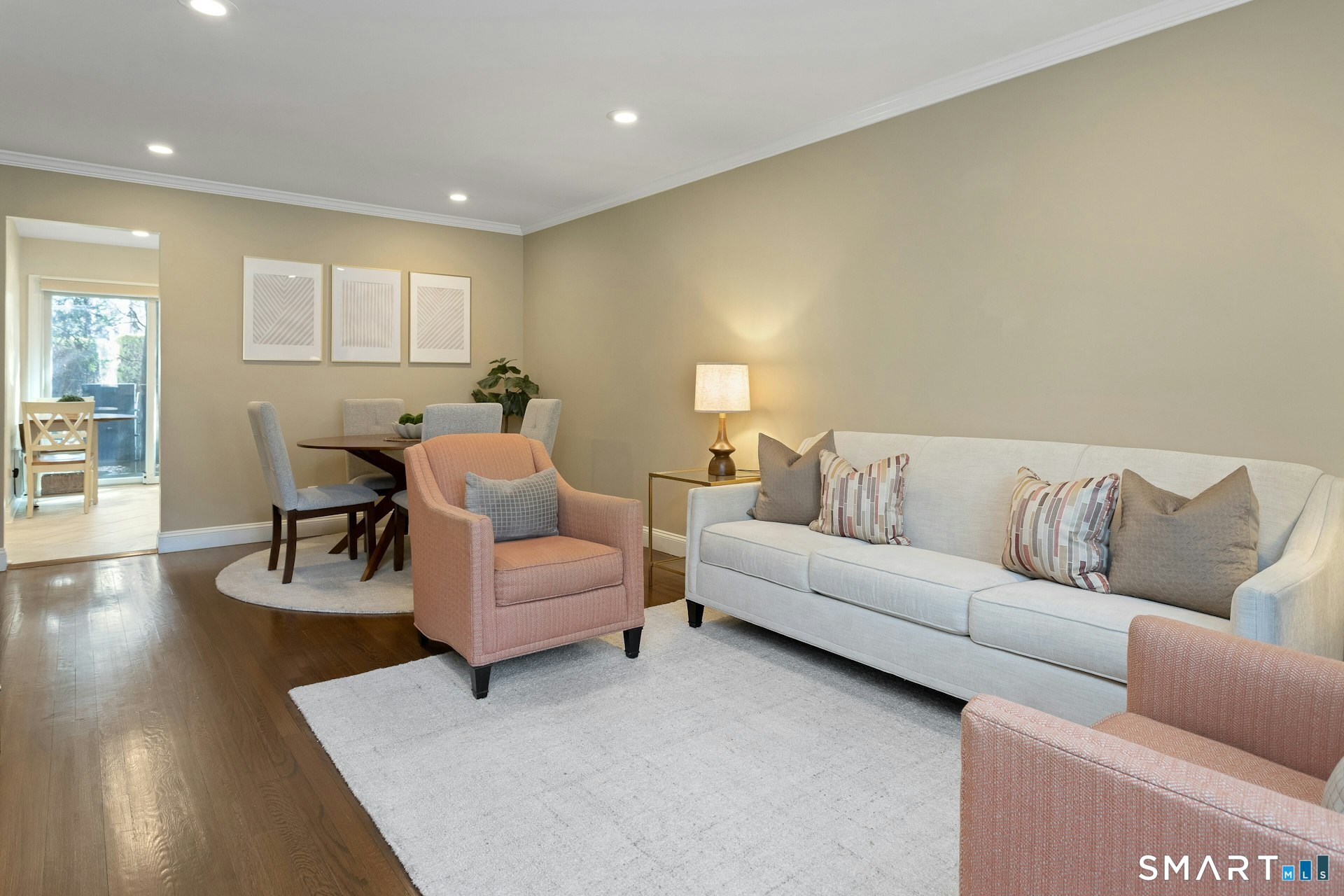 30 Maple Tree Avenue, Unit B Stamford, CT 06906 - Photo 3 of 27 Comfortable, well-appointed living room