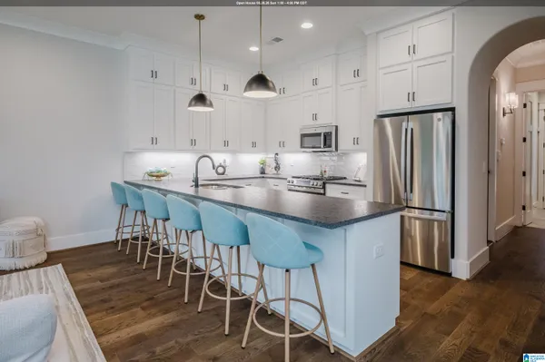 $545,000 | 3166 Bellwood Drive, Birmingham, AL 35243