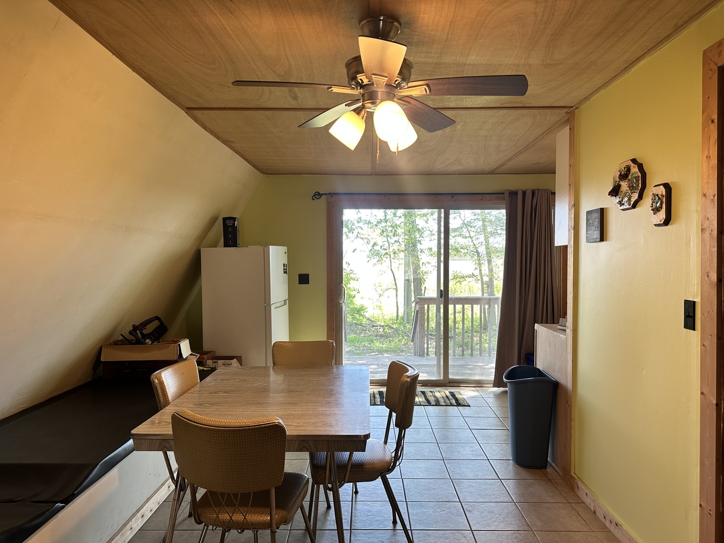 5863 Miner Road Thomson, IL 61285 - Photo 9 of 16 Gallery Image 9