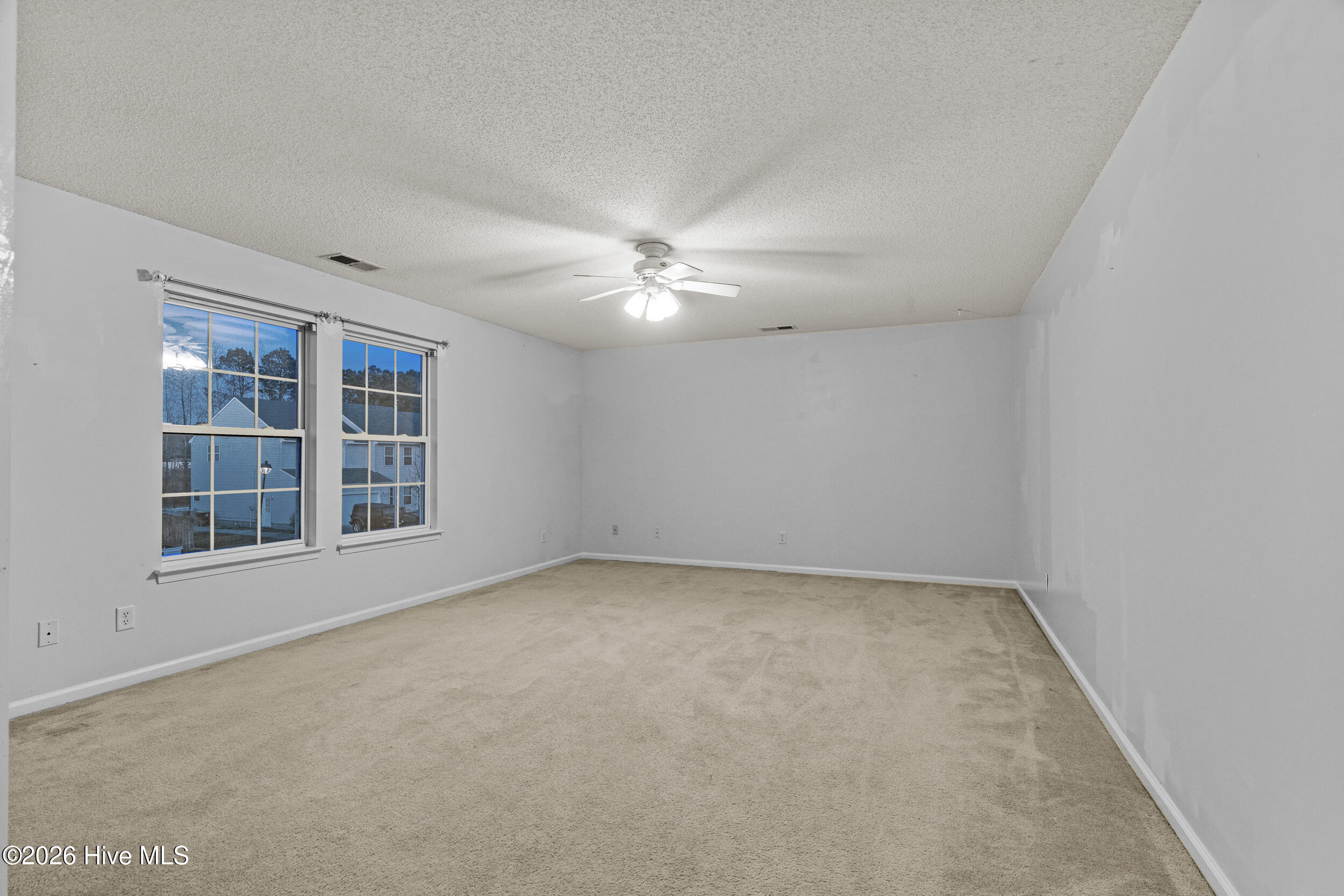 298 Green View Road Moyock, NC 27958 - Photo 73 of 87 Hugh bedroom over garage