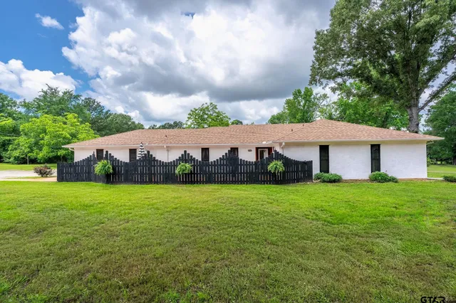 $305,000 | 404 Jones Road, Longview, TX 75603