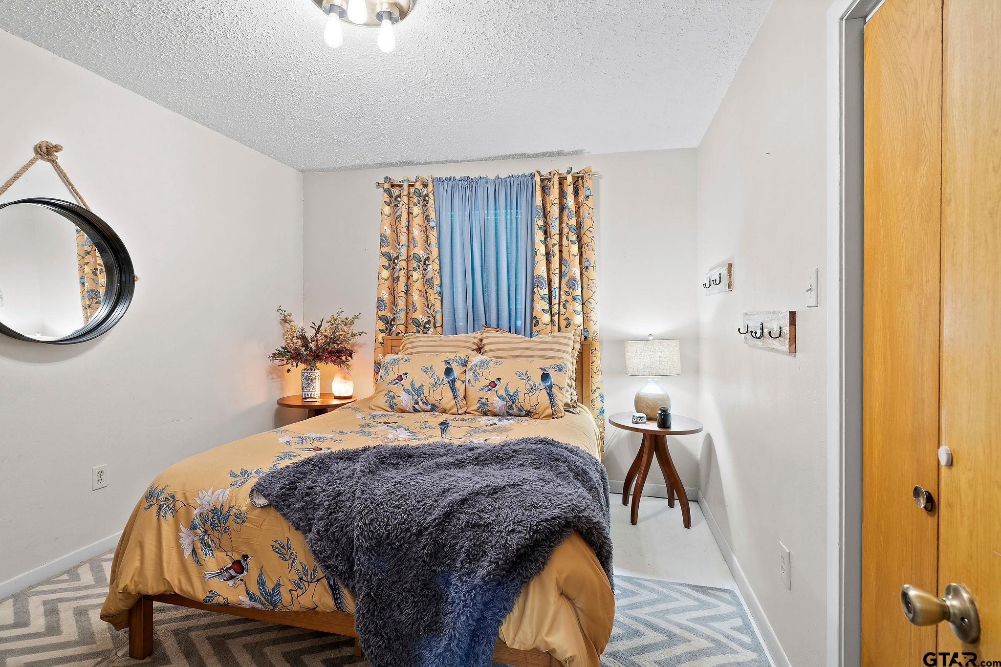 404 Jones Road Longview, TX 75603 - Photo 17 of 31