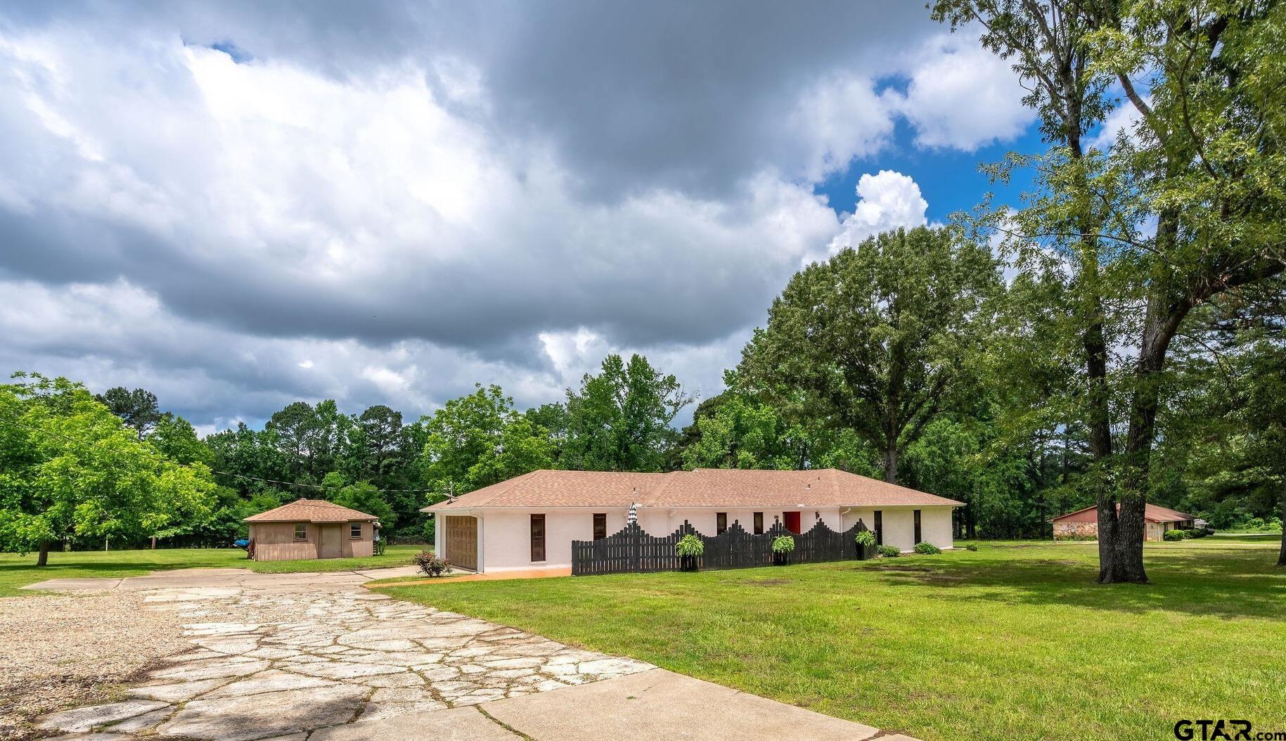 404 Jones Road Longview, TX 75603 - Photo 20 of 31