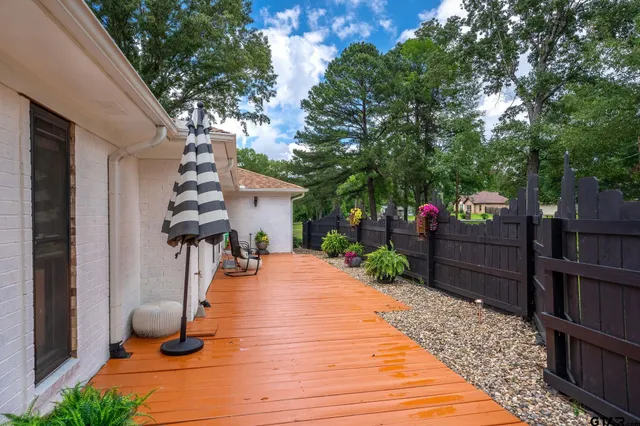 $305,000 | 404 Jones Road, Longview, TX 75603