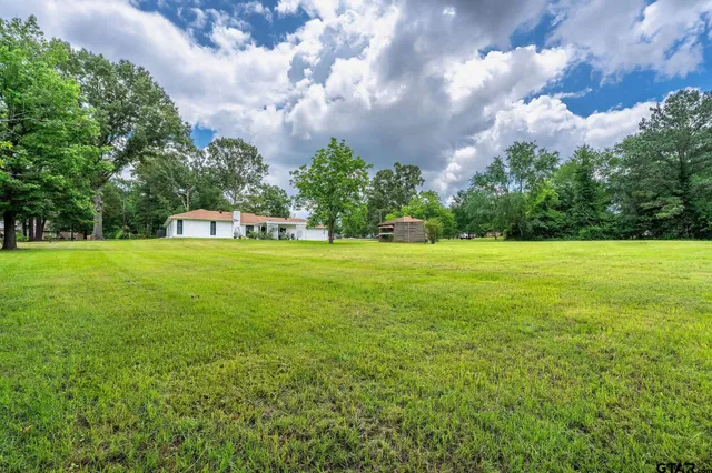$305,000 | 404 Jones Road, Longview, TX 75603