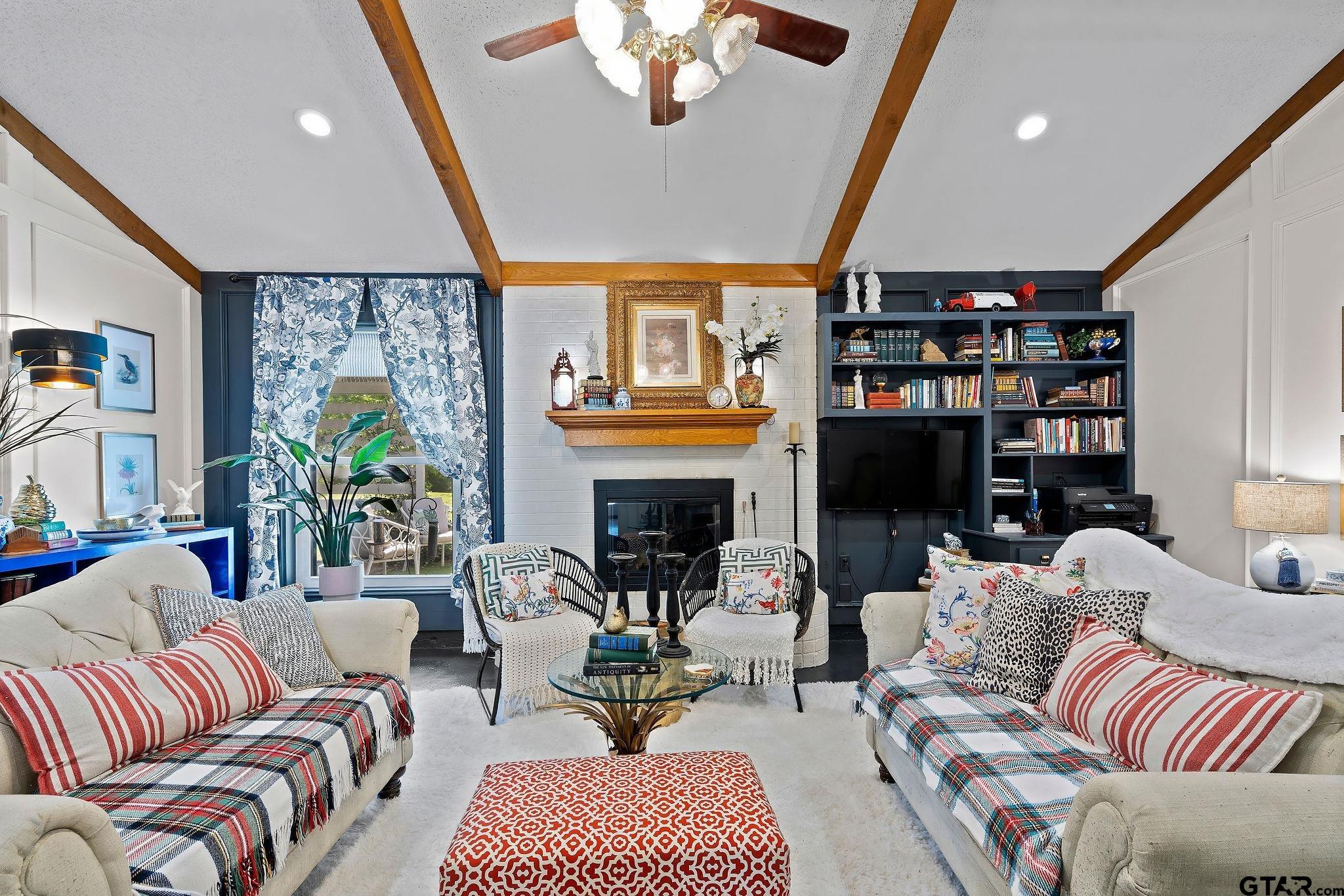 404 Jones Road Longview, TX 75603 - Photo 3 of 31