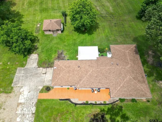 $305,000 | 404 Jones Road, Longview, TX 75603