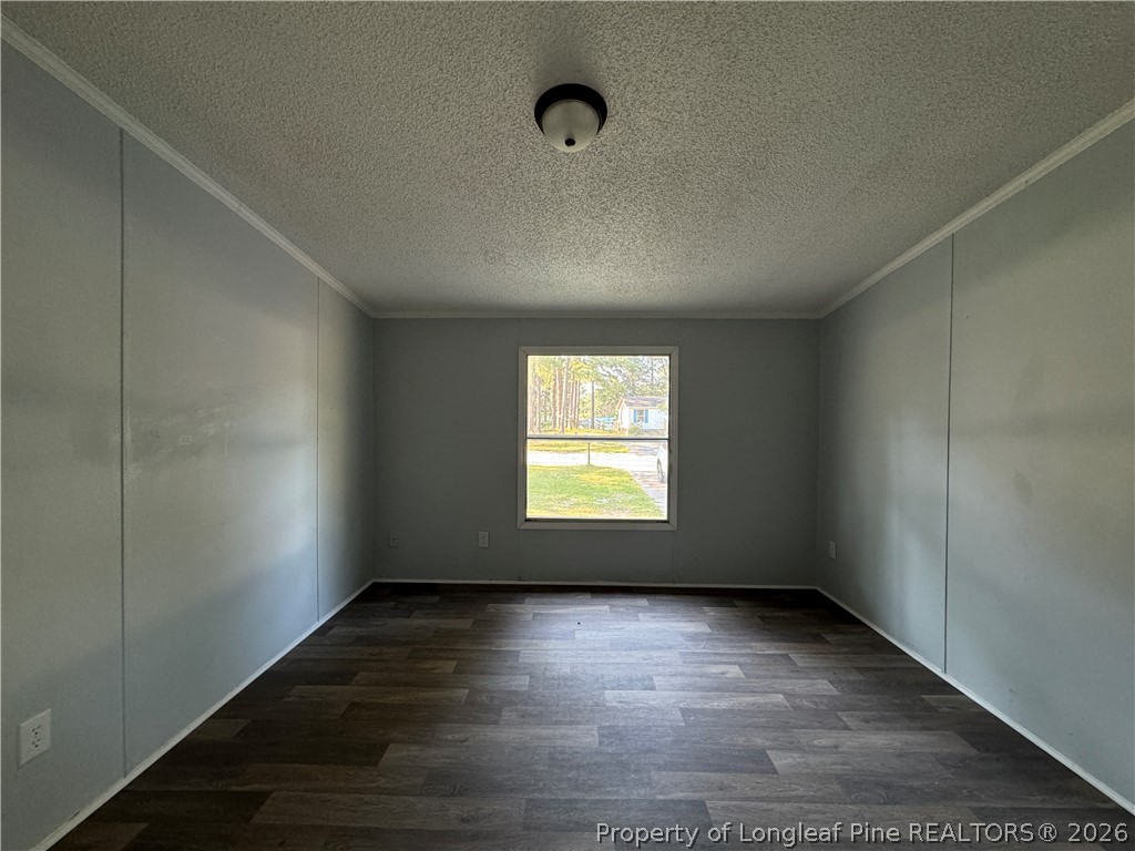 511 Inverary Drive Raeford, NC 28376 - Photo 16 of 32 a view of room and window