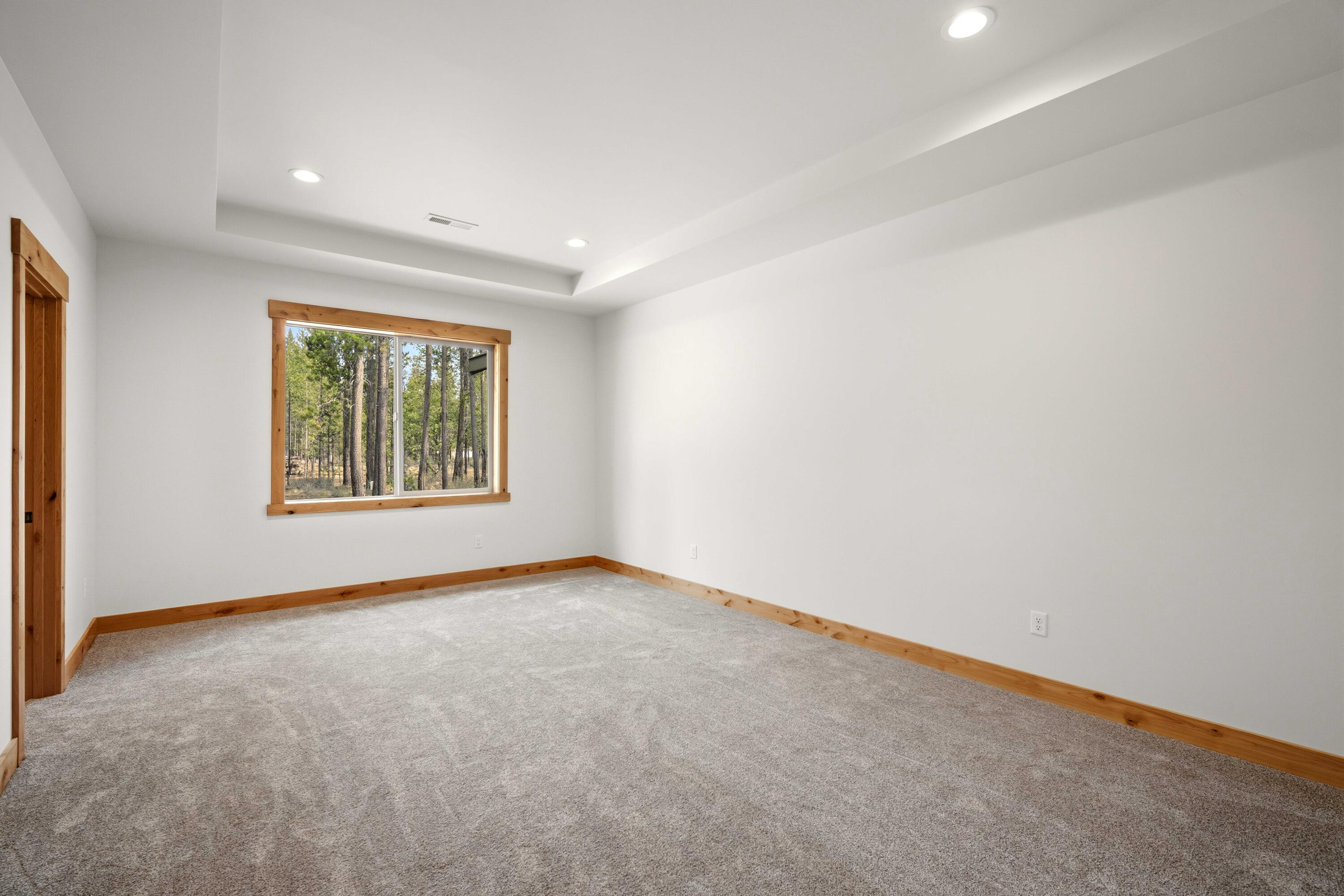 17146 Covina Road Bend, OR 97707 - Photo 28 of 65