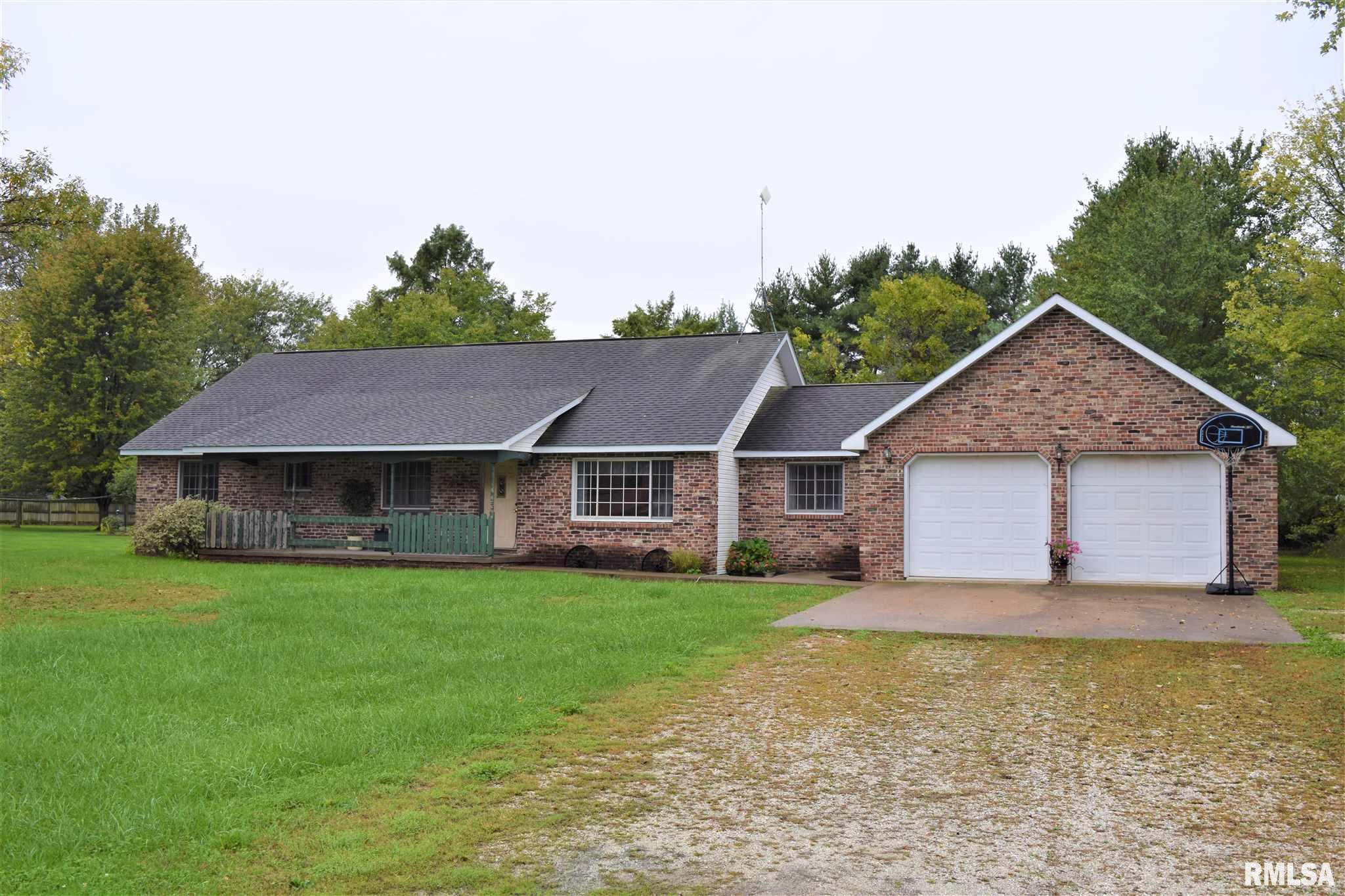 661 Water Tower Road Murrayville, IL 62668 - Photo 1 of 28
