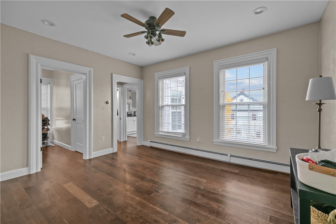 5 Elliot Place Newport, RI 02840 - Photo 6 of 38