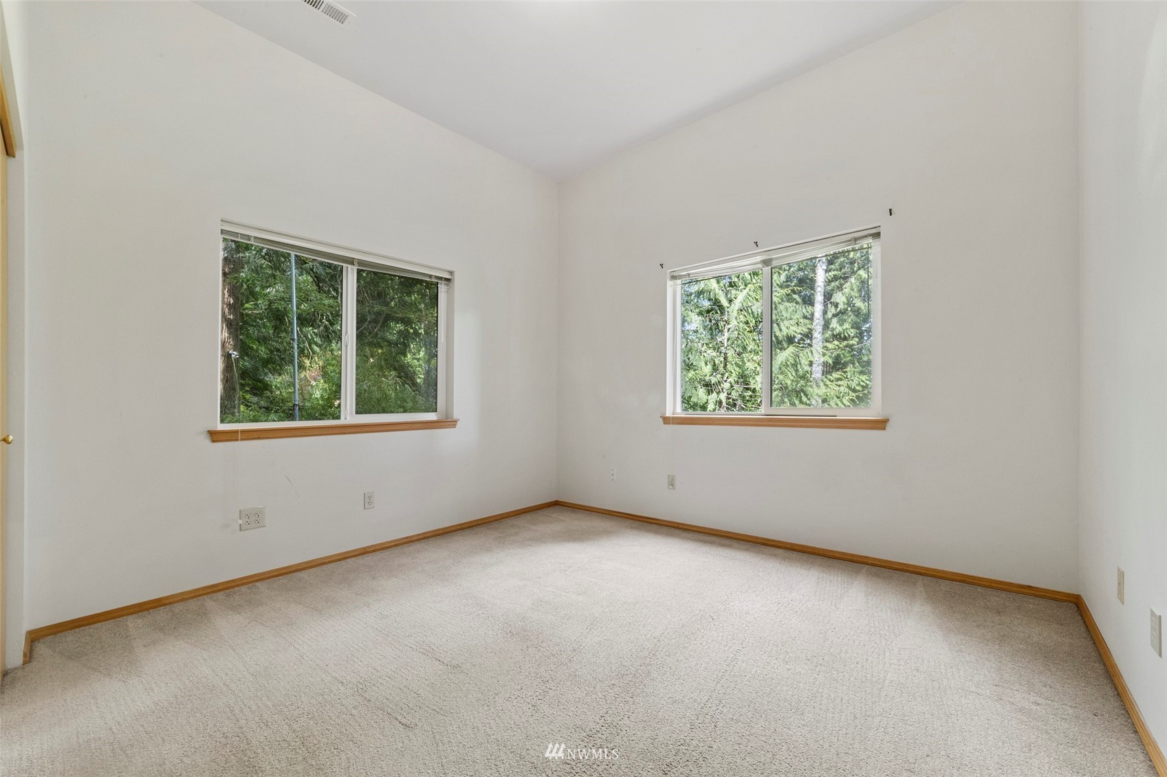 6 Rose Ridge Loop Bellingham, WA 98229 - Photo 32 of 40 Gallery Image 32