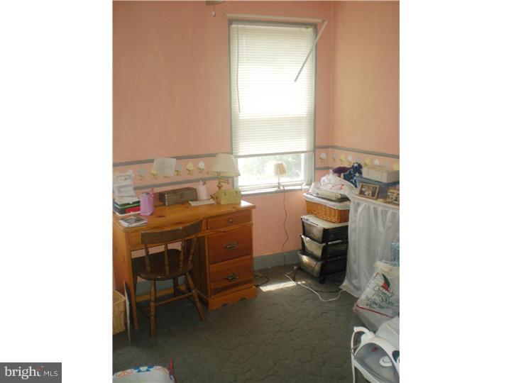 611 Ridgeway Street Gloucester City, NJ 08030 - Photo 7 of 11