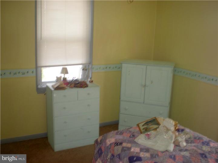 611 Ridgeway Street Gloucester City, NJ 08030 - Photo 8 of 11