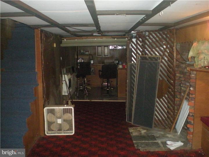 611 Ridgeway Street Gloucester City, NJ 08030 - Photo 9 of 11