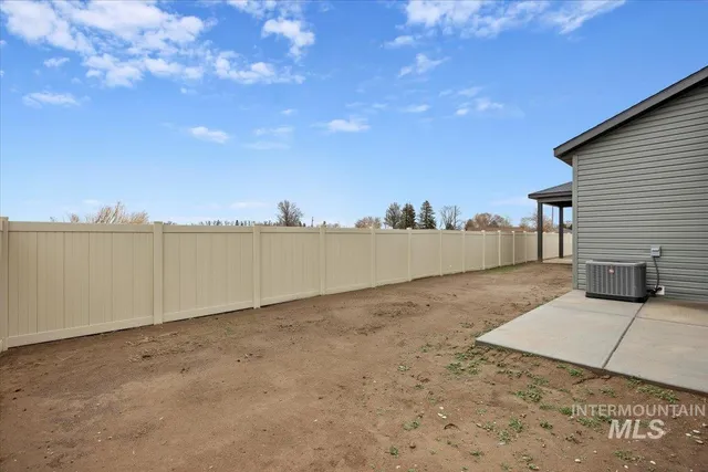 $367,000 | 1108 Bronze Drive, Rupert, ID 83350