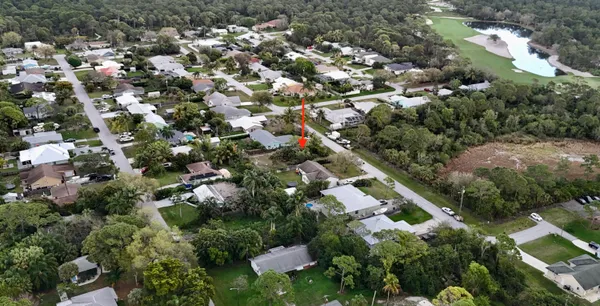 $209,000 | 6483 Southeast Sylvan Place, Hobe Sound, FL 33455