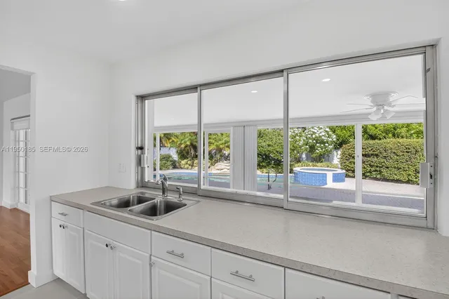 $5,490 | 1345 Southwest 9th Avenue, Boca Raton, FL 33486