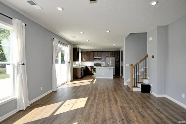 $437,900 | 11134 Ensle Drive, Evansville, IN 47725