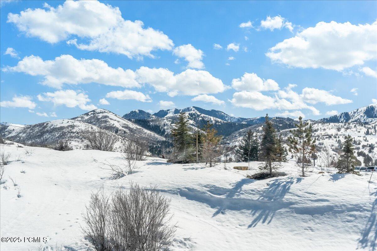 3285 Lower Saddleback Road, Unit 6A Park City, UT 84098 - Photo 5 of 31