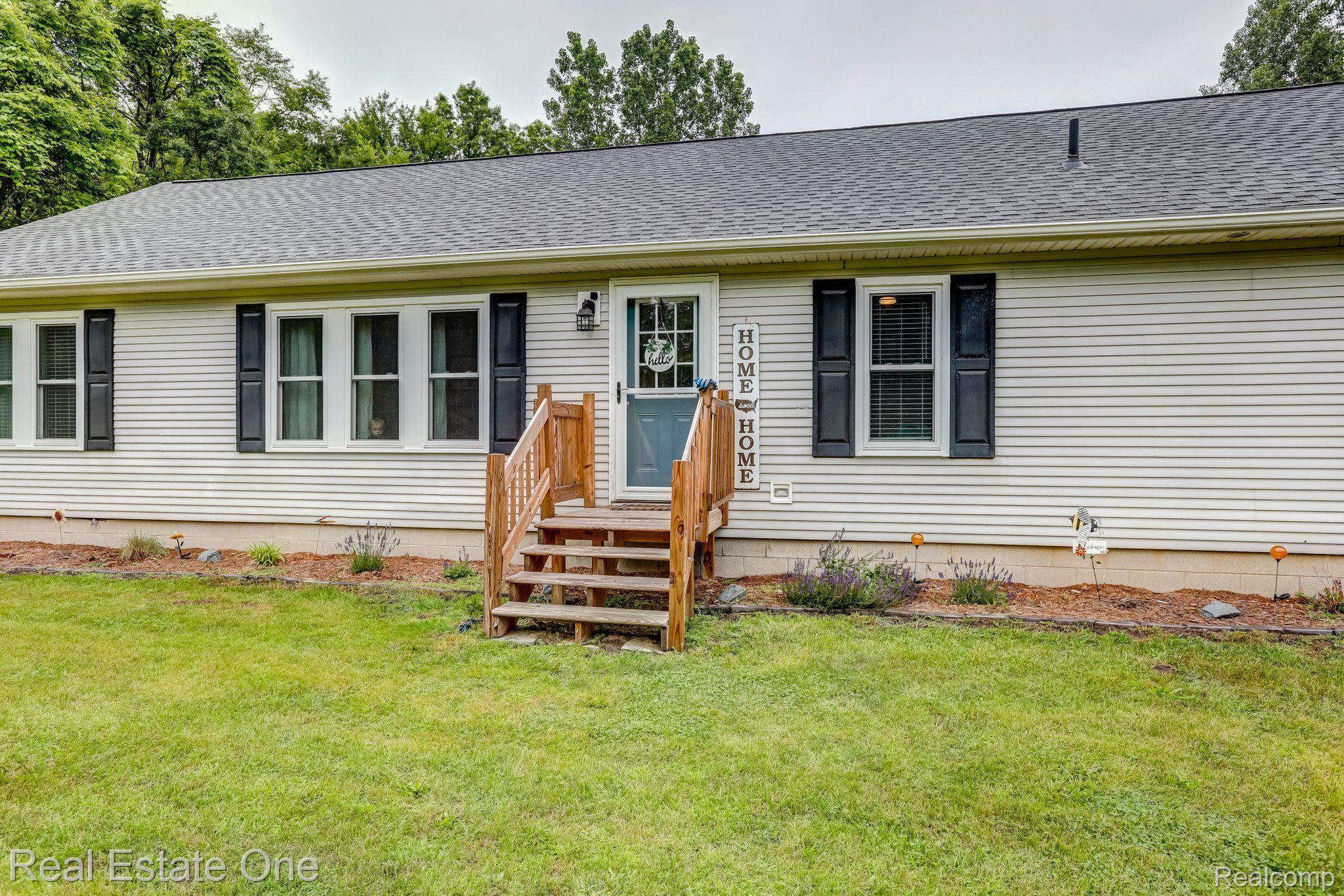 8178 West Newburg Road Belleville, MI 48111 - Photo 5 of 34 Gallery Image 5