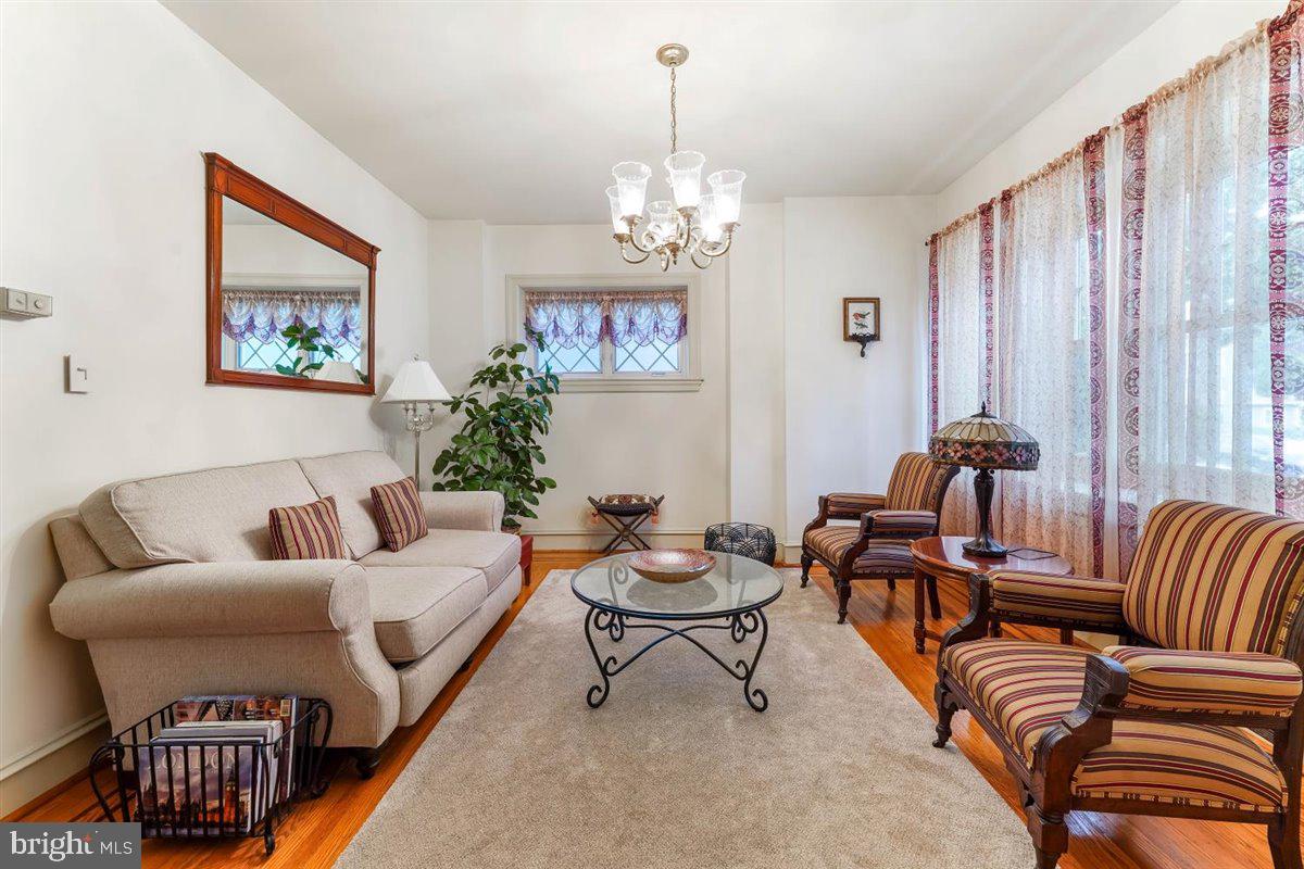 304 Bewley Road Havertown, PA 19083 - Photo 11 of 41