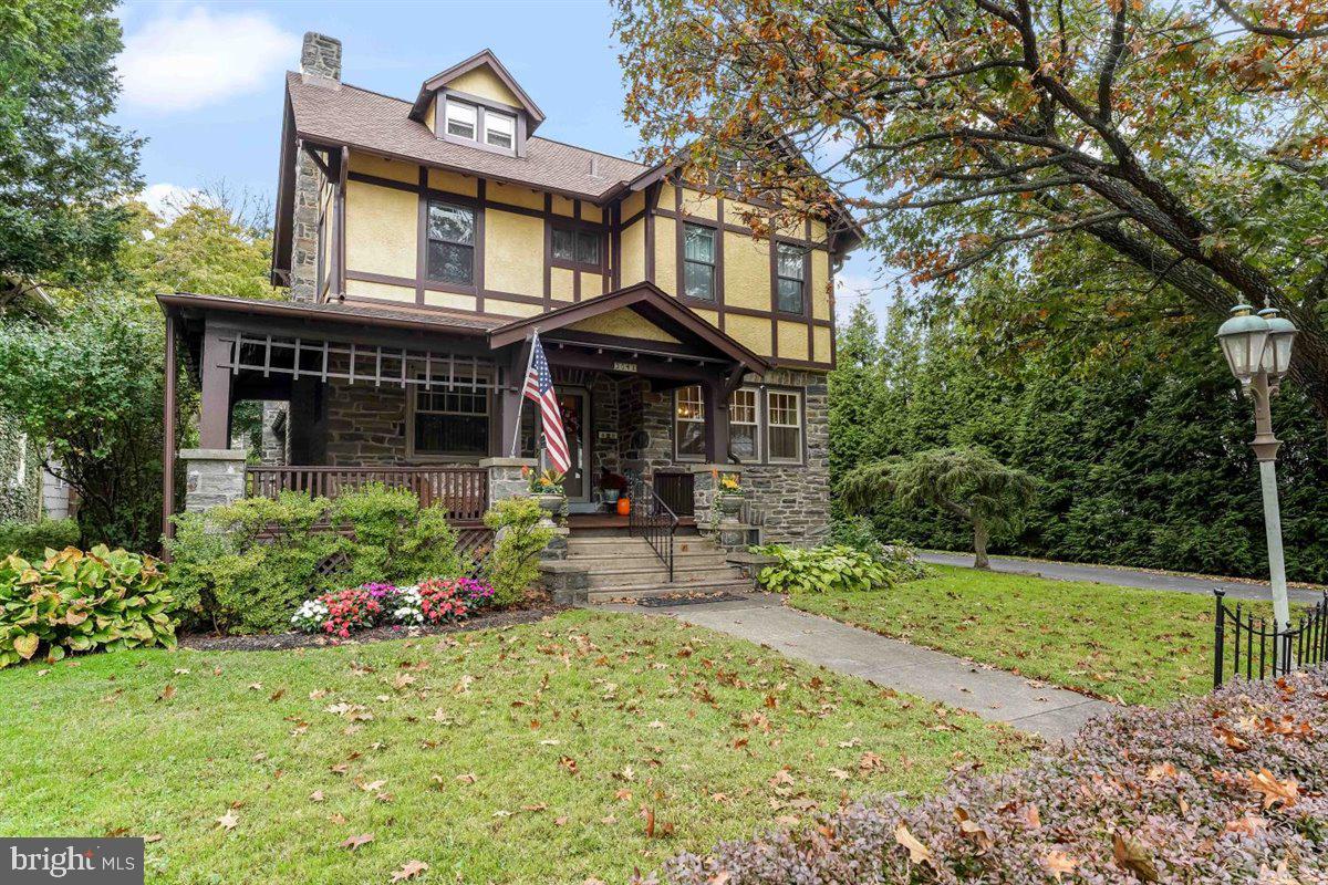 304 Bewley Road Havertown, PA 19083 - Photo 2 of 41 LOVELY COVERED FRONT PORCH