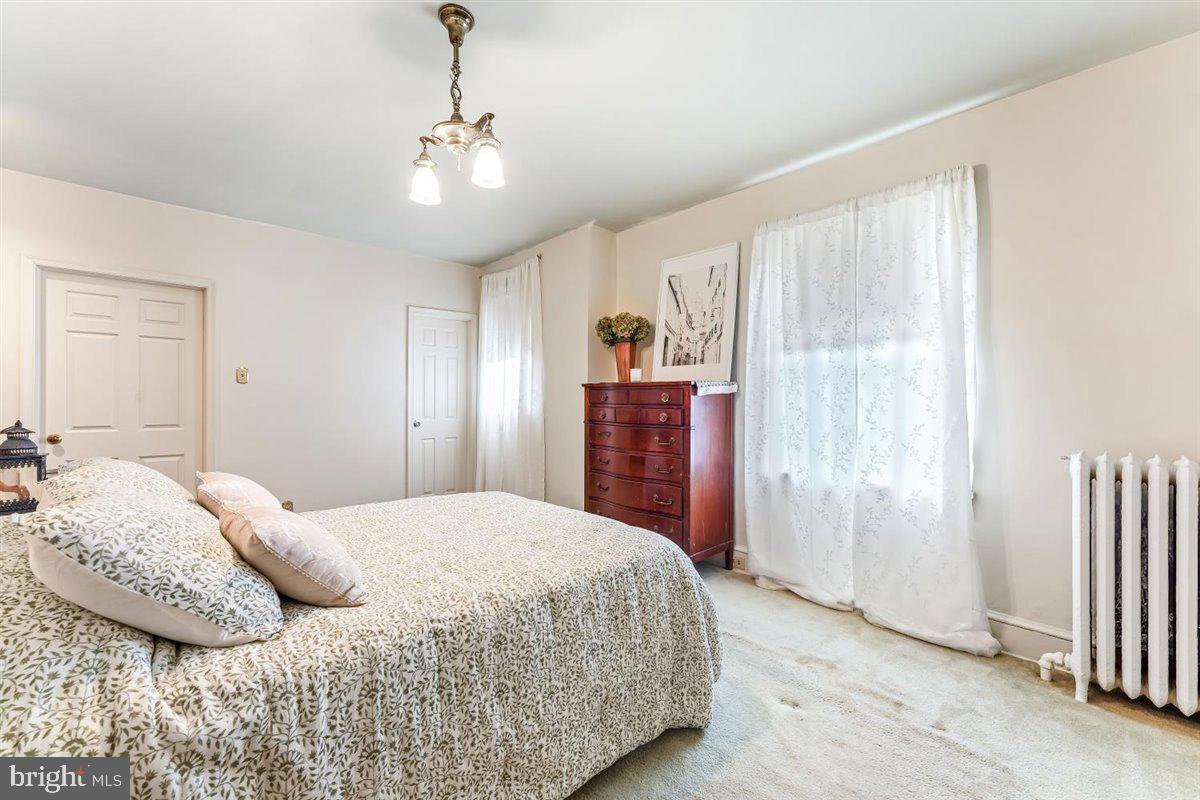 304 Bewley Road Havertown, PA 19083 - Photo 23 of 41 PRIMARY BEDROOM